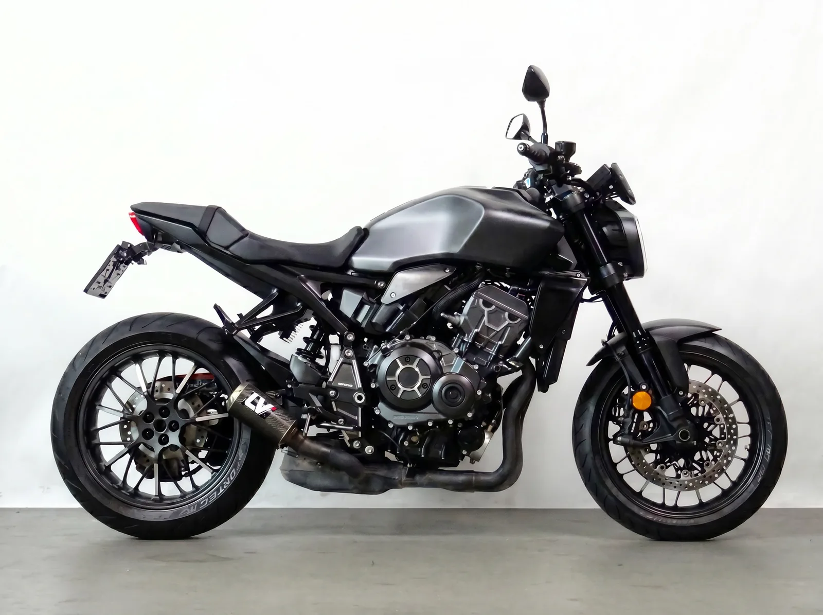 Honda CB1000R (2023) — foto 1