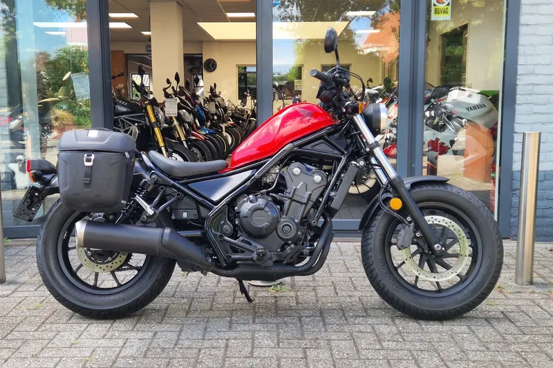 Honda CMX 500 Rebel (2017)
