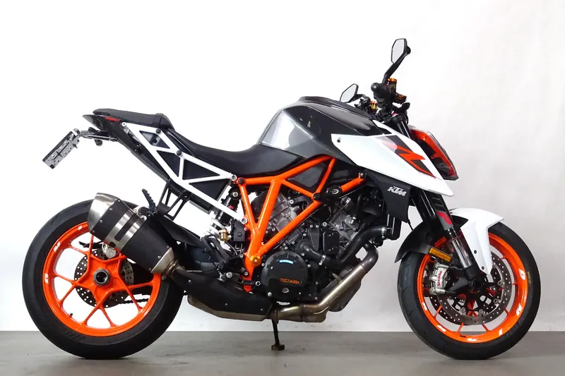 KTM 1290 SuperDuke R (2019)