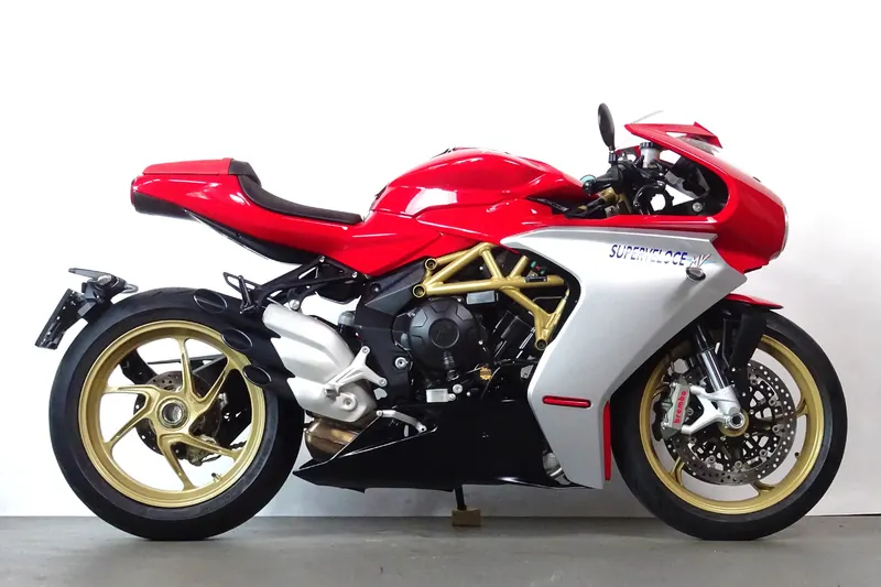 MV Agusta Superveloce 800 (2020)
