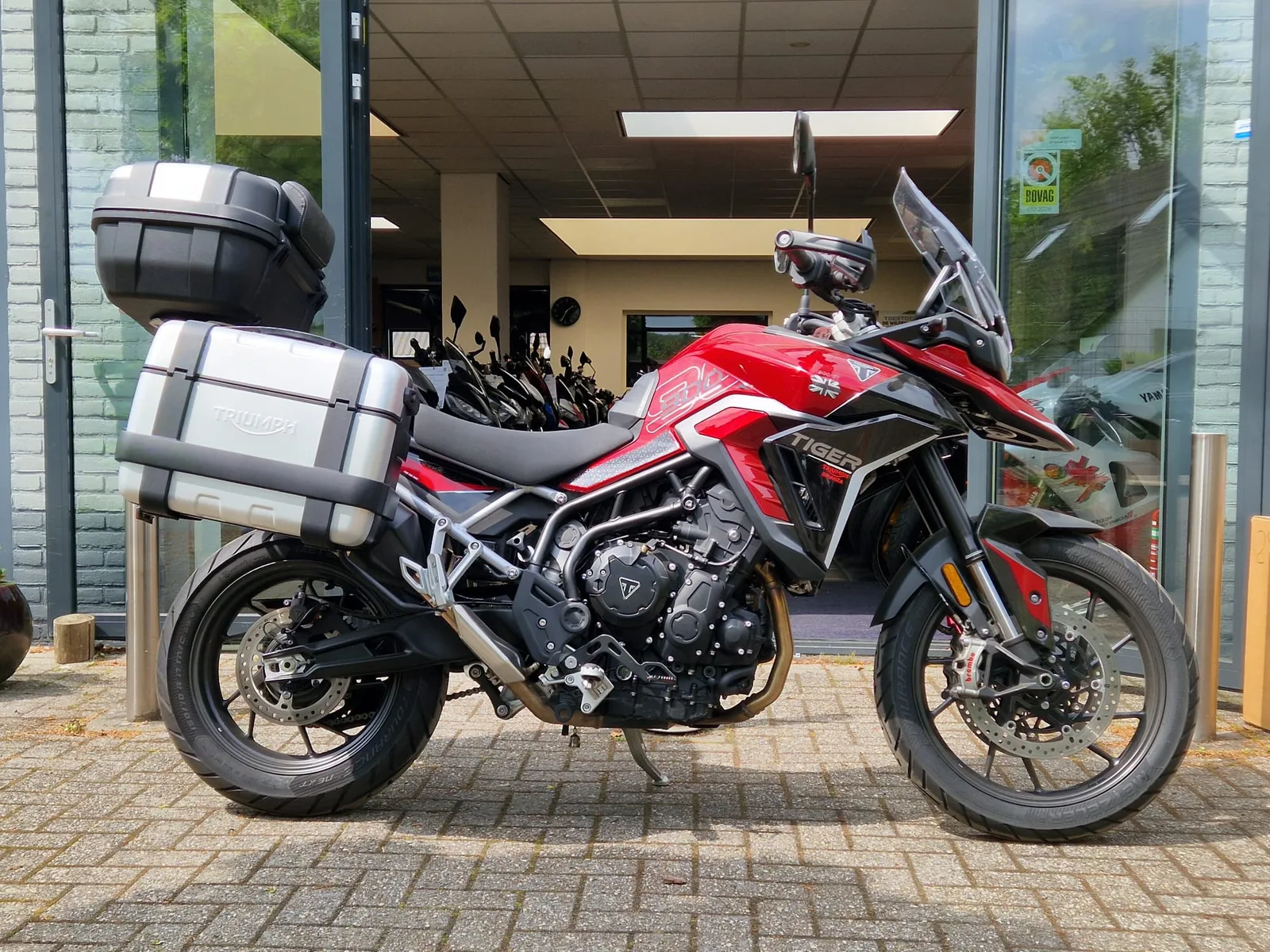 Triumph Tiger 900 GT (2024) — foto 1