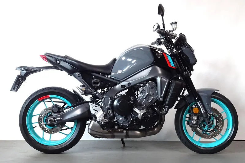 Yamaha MT-09 (2023)