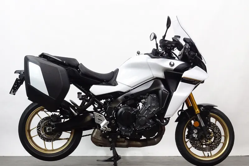 Yamaha Tracer 9 (2024)
