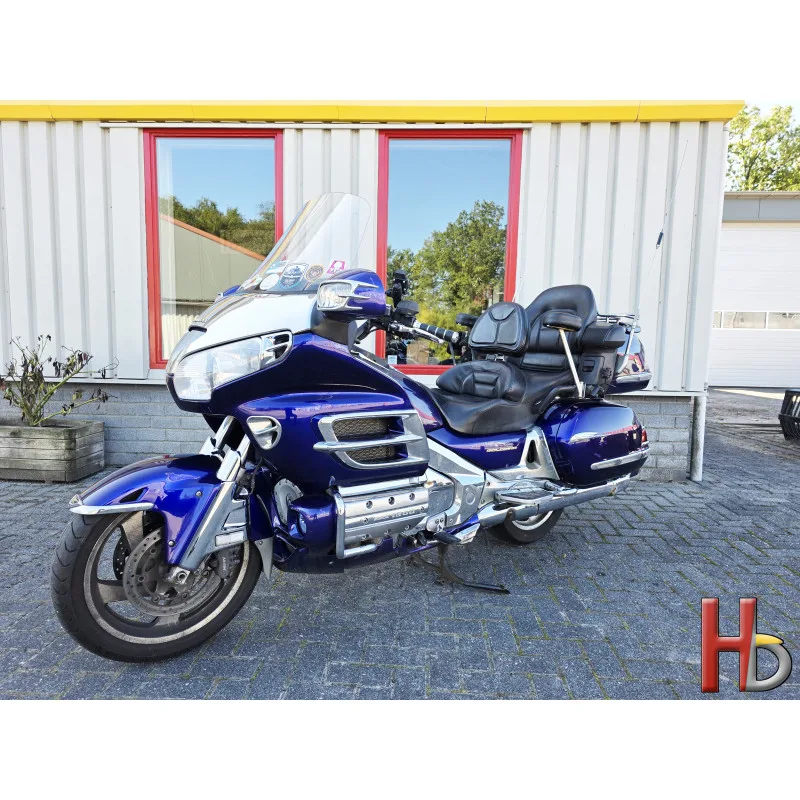Honda Gold Wing GL1800 (2003) — foto 1
