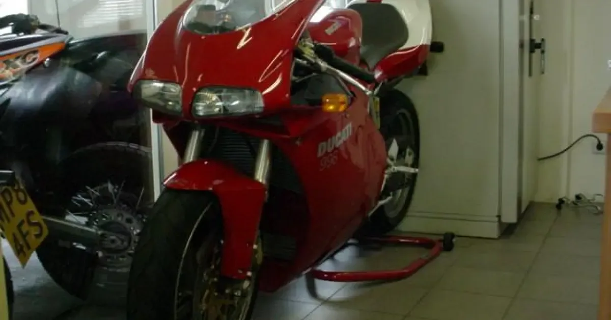 Ducati Super Sport 998 (2002) — foto 1