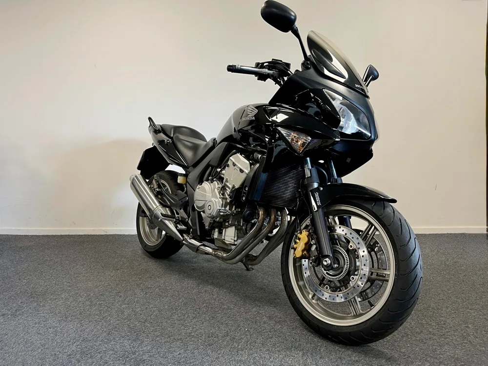 Honda CBF600S (2009) — foto 1