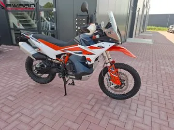 KTM 890 Adventure (2023) — foto 1